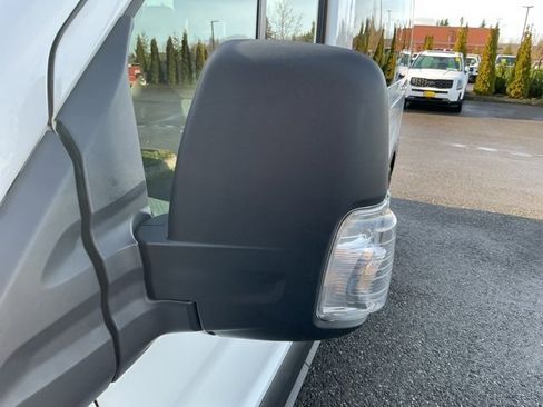 Used 2022 Ford Transit 350 XLT image 10