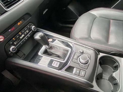 Used 2024 MAZDA CX-5 Carbon Edition image 16