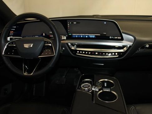 Certified 2024 Cadillac Lyriq Sport AWD/4WD image 16
