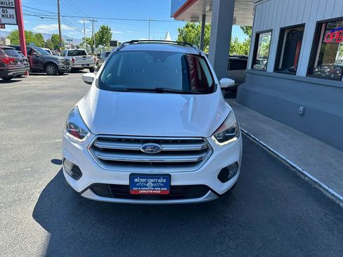 Used 2017 Ford Escape Titanium w/ Equipment Group 301A AWD/4WD image 38