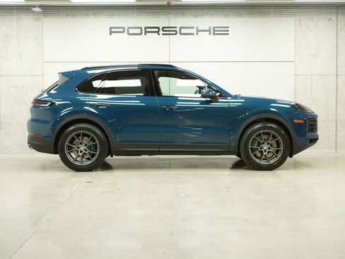 New 2026 Porsche Cayenne AWD/4WD image 8