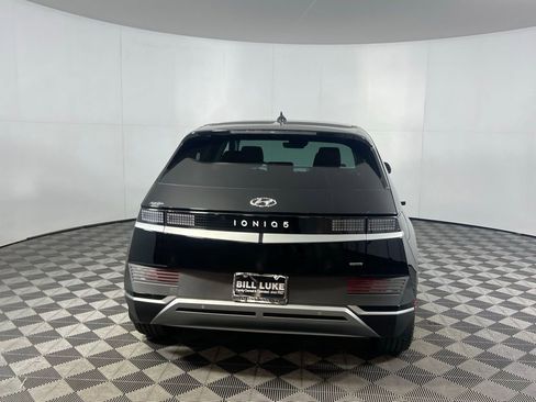 Used 2024 Hyundai Ioniq 5 SEL image 8