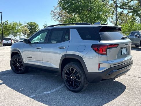 New 2026 GMC Terrain Elevation w/ Elevation Premium Package AWD/4WD image 3