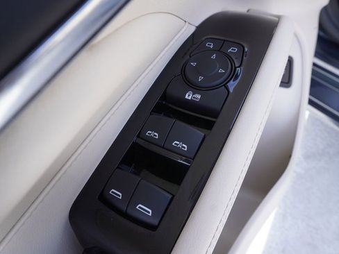 Certified 2025 Cadillac CT4 Luxury image 15