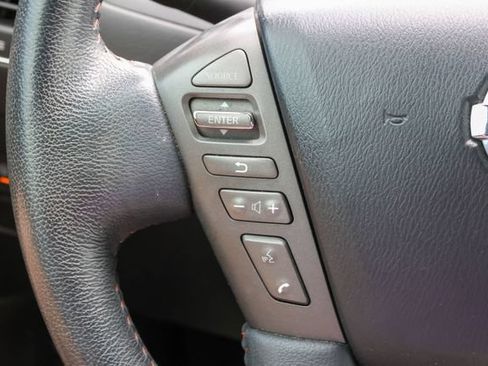 Used 2018 Nissan Armada Platinum w/ Captain Seat Package AWD/4WD image 40