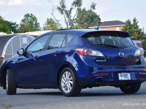 Used 2012 MAZDA MAZDA3 i Grand Touring w/ Tech Pkg FWD image 7