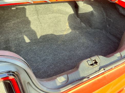 Used 2013 Ford Mustang Premium image 20