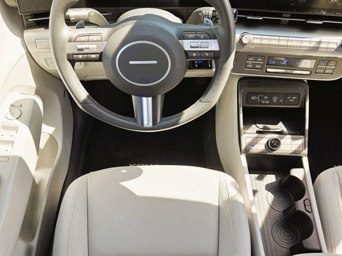 Used 2025 Hyundai Kona Limited image 15