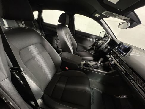 Used 2023 Honda Civic Sport image 25