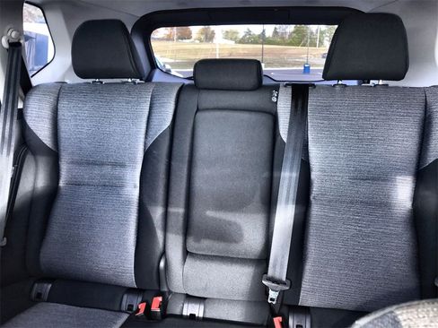 Used 2021 Nissan Rogue S image 21