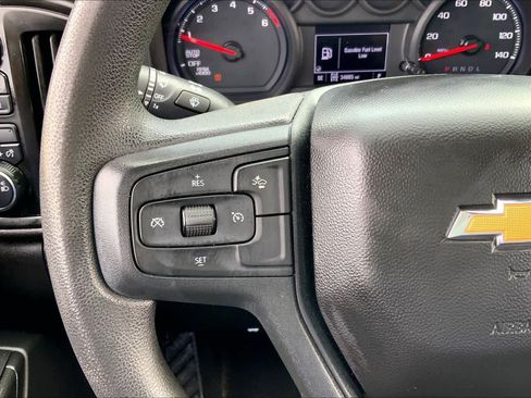 Used 2022 Chevrolet Silverado 1500 Custom image 23