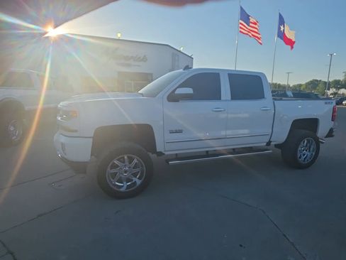 Used 2017 Chevrolet Silverado 1500 LT w/ Texas Edition image 1