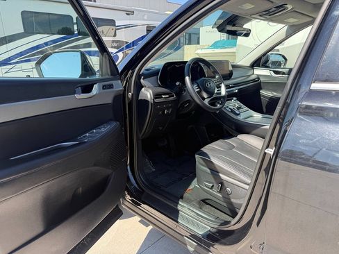 Used 2023 Hyundai Palisade SEL w/ Premium Package AWD/4WD image 14