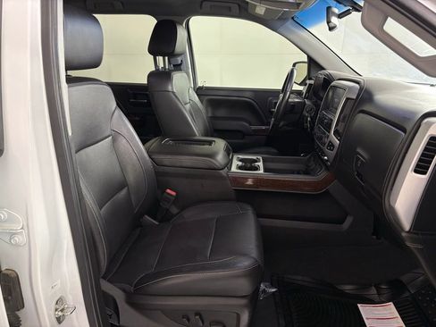 Used 2018 GMC Sierra 1500 SLT w/ SLT Premium Package image 41