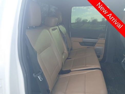 Used 2025 Ford F250 Lariat w/ Chrome Package image 12