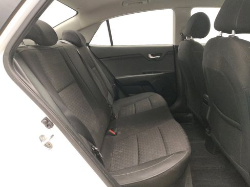 Used 2020 Kia Rio S image 19