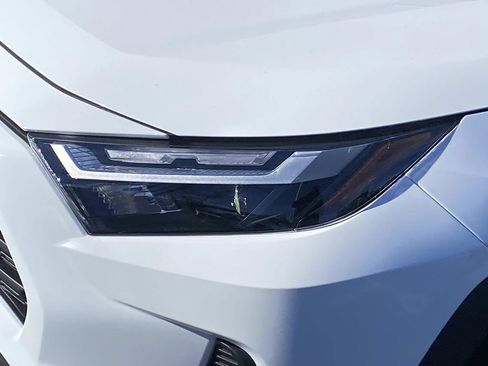 New 2025 Toyota RAV4 XLE image 18