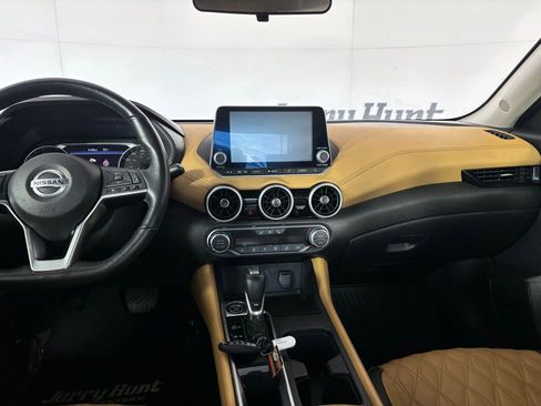 Used 2023 Nissan Sentra SV w/ SV Premium Package image 22