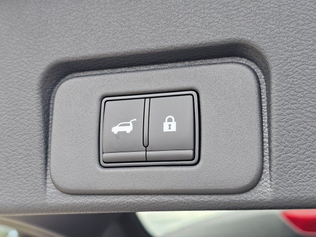 Certified 2026 Nissan Rogue Platinum AWD/4WD image 19