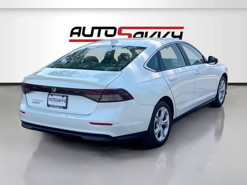 Used 2025 Honda Accord LX image 7