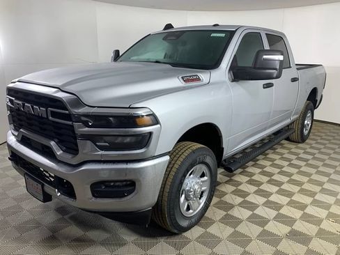 New 2026 RAM 2500 Tradesman AWD/4WD image 2
