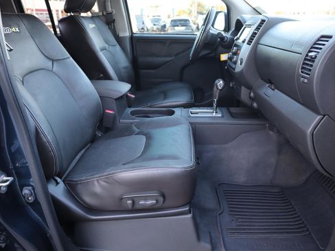 Used 2019 Nissan Frontier PRO-4X w/ Pro-4x Luxury Package image 50