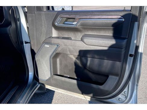 Used 2023 Chevrolet Silverado 1500 LTZ w/ Technology Package image 26