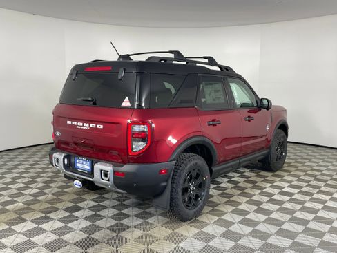 New 2026 Ford Bronco Sport Outer Banks w/ Sasquatch Outer Banks Package AWD/4WD image 6