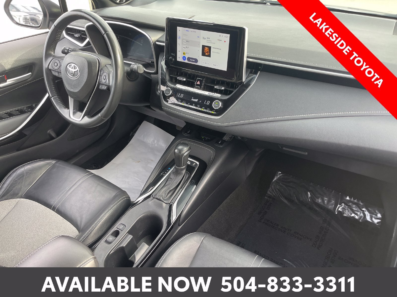 Used 2023 Toyota Corolla XSE FWD image 15