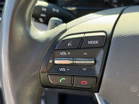 Used 2019 Hyundai Ioniq Limited image 24