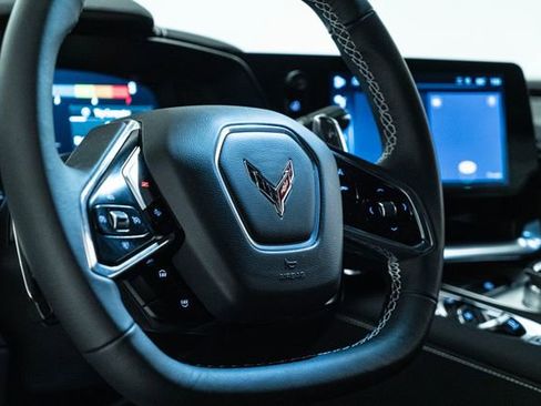 Used 2024 Chevrolet Corvette Stingray Coupe w/ Chrome Exterior Badge Package image 25