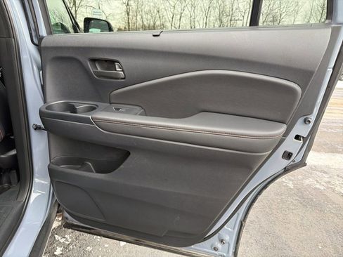 Certified 2024 Honda Passport TrailSport image 25