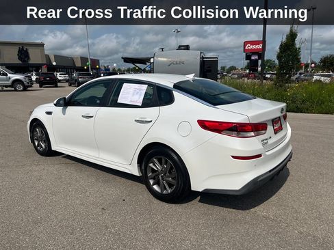 Used 2020 Kia Optima LX FWD image 3