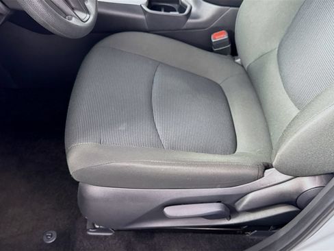 Certified 2025 Toyota RAV4 LE AWD/4WD image 14