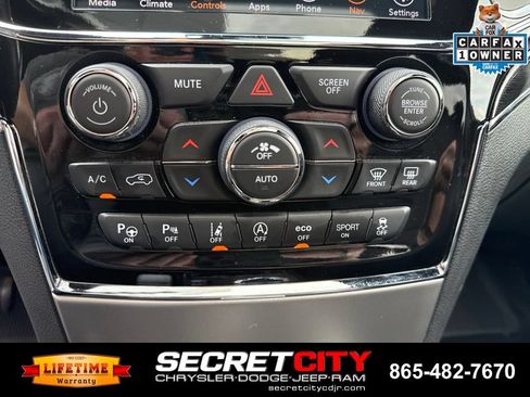 Used 2021 Jeep Grand Cherokee Trailhawk w/ Trailhawk Luxury Group AWD/4WD image 38
