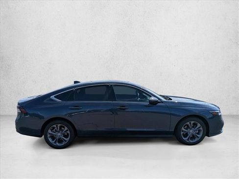 Used 2024 Honda Accord EX image 4