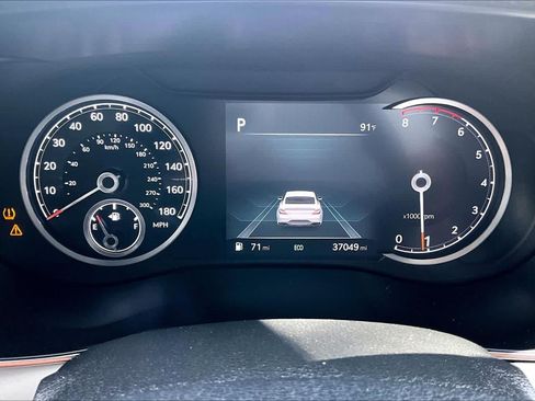 Used 2023 Genesis G70 2.0T w/ Sport Prestige Package RWD image 24