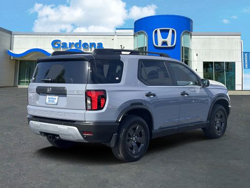 Certified 2026 Honda Passport RTL image 6
