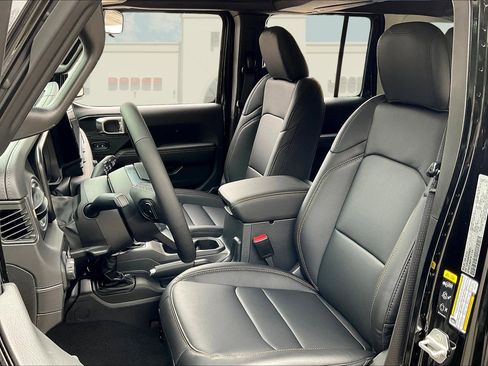 New 2025 Jeep Wrangler Sahara w/ Safety Group image 9