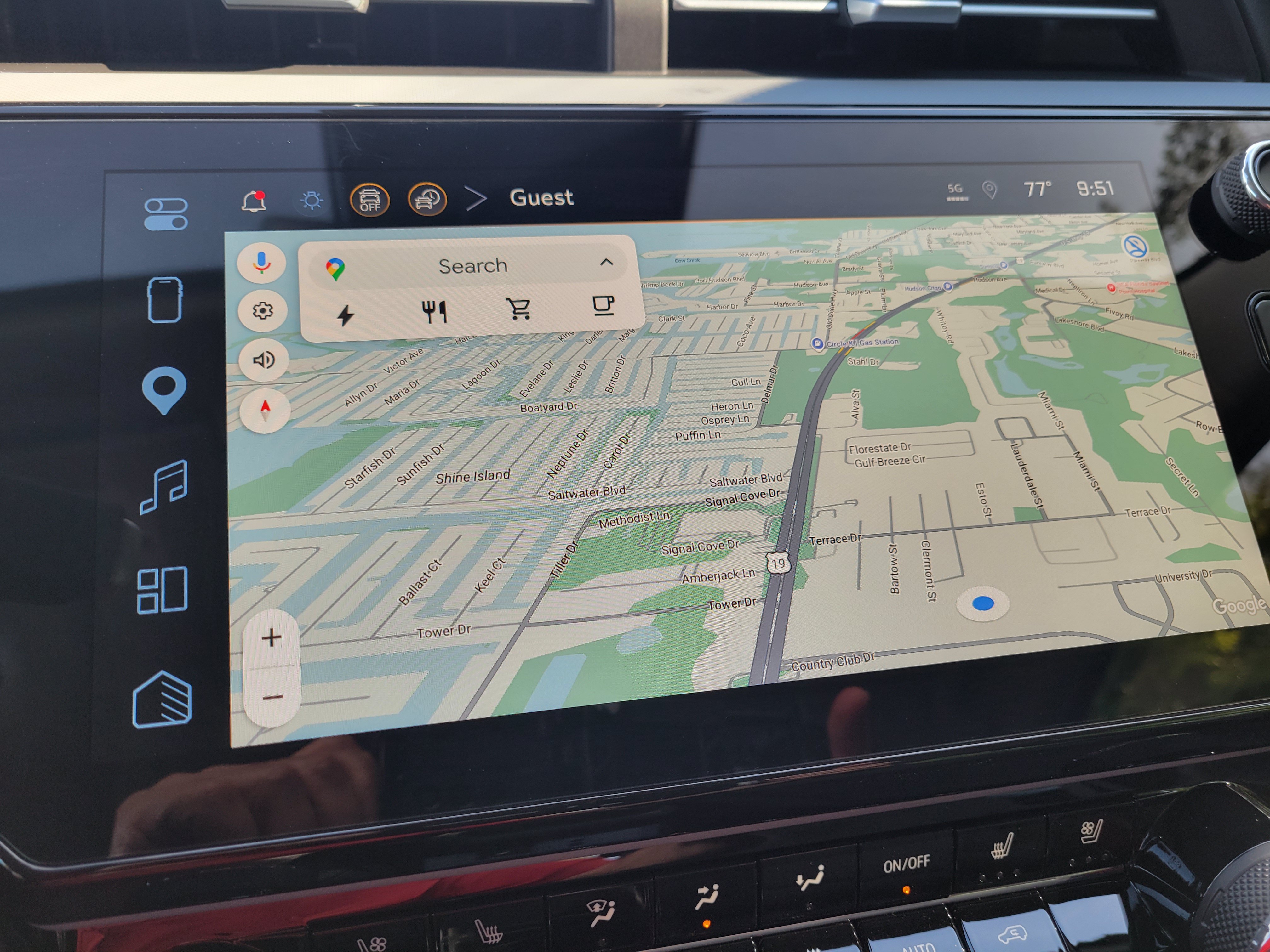 New 2027 Chevrolet Bolt LT w/ Super Cruise Package FWD image 21