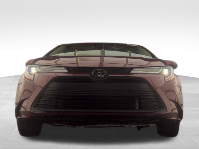 Used 2026 Toyota Corolla LE FWD image 2