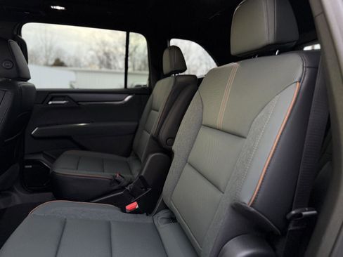 New 2026 GMC Acadia AT4 image 13