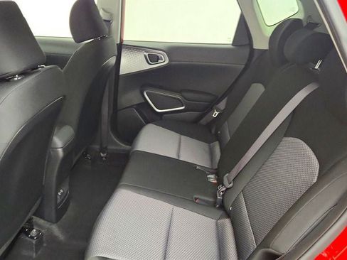 Used 2024 Kia Soul S FWD image 20