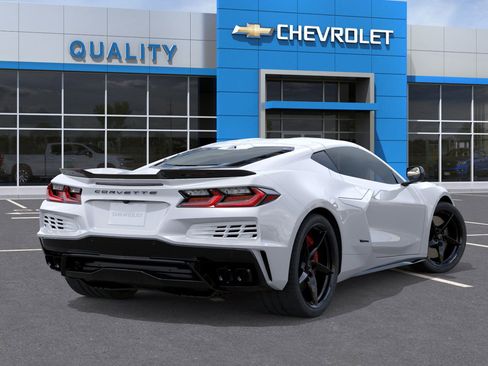 New 2025 Chevrolet Corvette E-Ray w/ ZER Performance Package AWD/4WD image 28