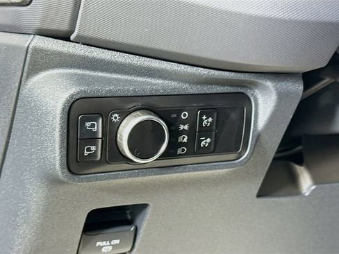 Used 2024 Ford Bronco Badlands image 10