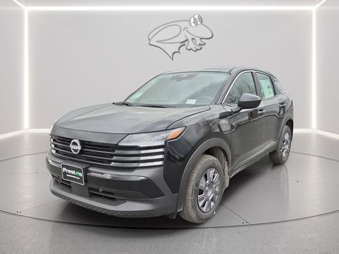 New 2026 Nissan Kicks S image 1