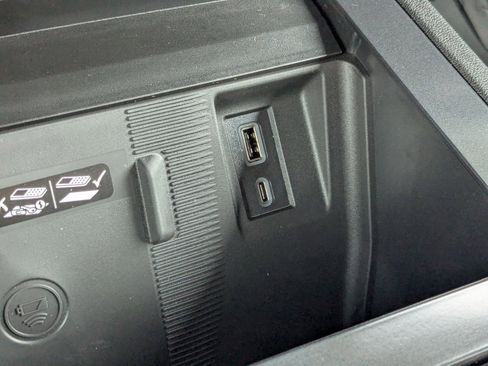 New 2026 GMC Hummer EV SUV image 19