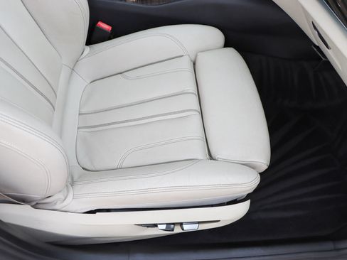 Used 2017 BMW 540i xDrive AWD/4WD image 22