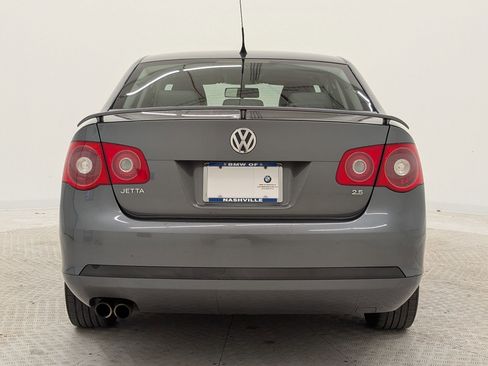 Used 2007 Volkswagen Jetta Wolfsburg Edition image 10