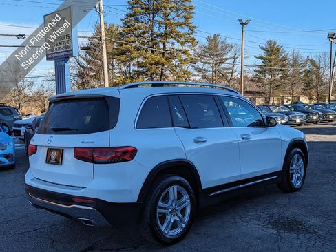 Used 2023 Mercedes-Benz GLB 250 4MATIC image 9